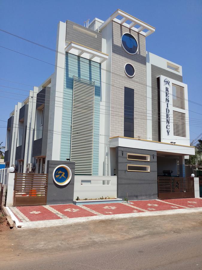 Sr Residency Hotell Tiruchirappalli Exteriör bild